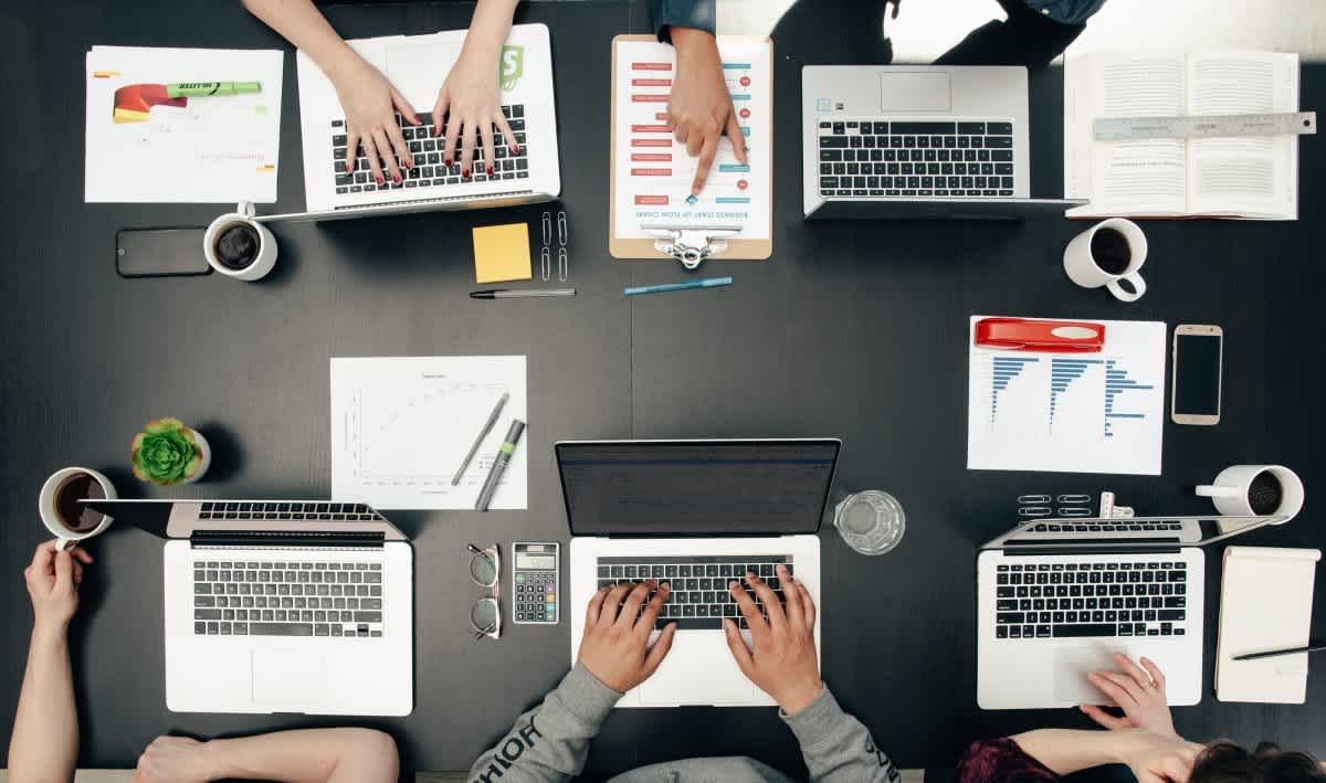 2019-09-18-startup-team-picture